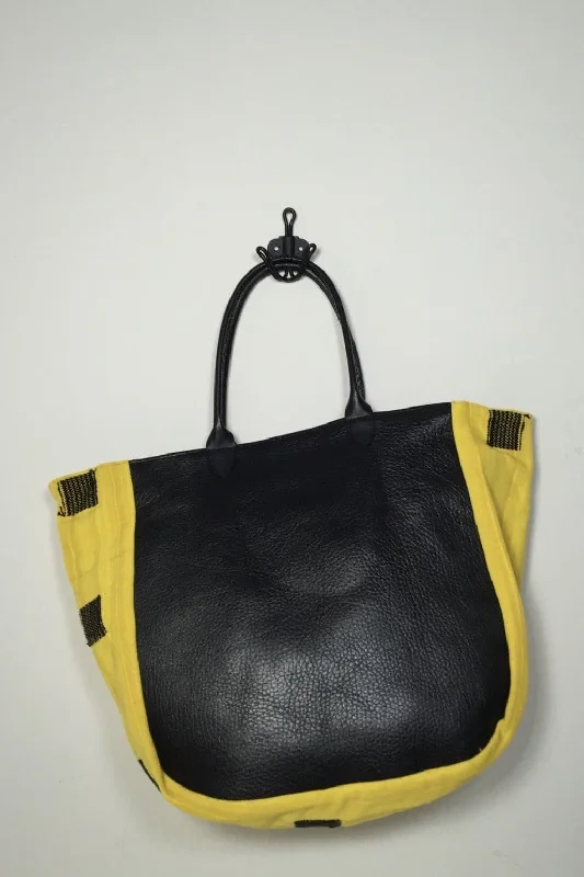 BAG DANNY BLACK LEATHER MYANMAR FABRIC TRIM