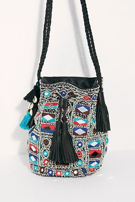 EMBELLISHED LEATHER STUDDED BUCKET BAG JADE