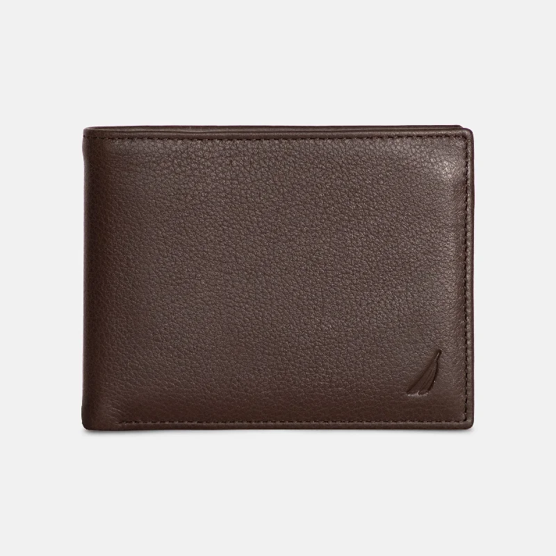 Nautica Mens Leather Bifold Passcase Wallet