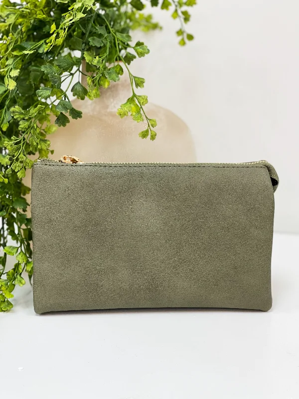 Riley Wristlet Crossbody-Olive