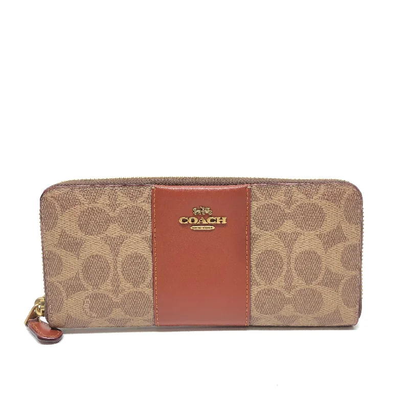 Wallet Designer By Coach, Size: Medium